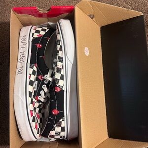 Pennywise (IT) Vans